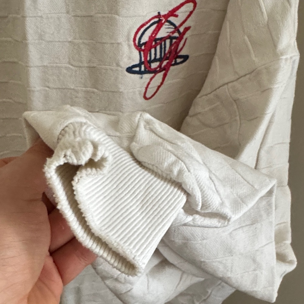 Vintage Greenbrier Sweater with Collar - Picture 4 of 5